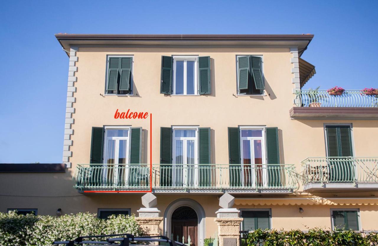 Via Colombo Appartement Marina di Massa Buitenkant foto